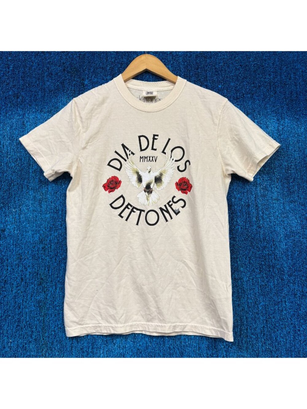 Deftones Dove and Roses Dia de los Deftones Festival Tee S